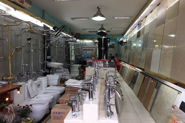 Cách trang trí cửa hàng thiết bị vệ sinh thu hút và hấp dẫn người mua