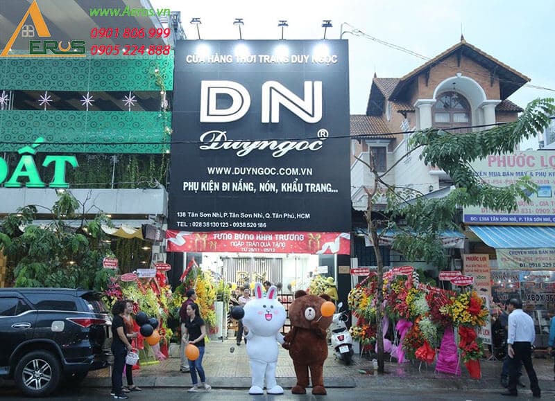 Thiết kế thi công shop thời trang Duy Ngọc quận Tân Phú, TPHCM